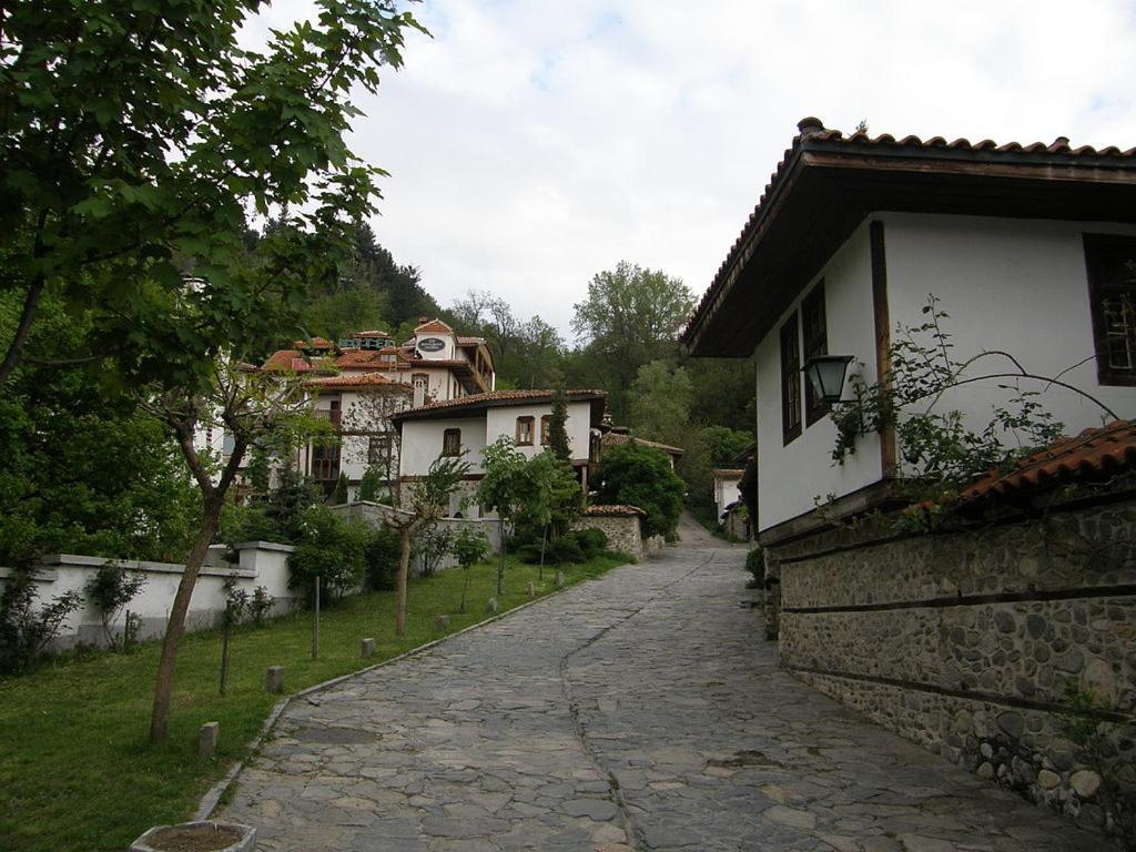 3 Rooms Apartment, Top Center, 1St Floor, Aubg, Free Parking, Pc I5 Ssd, 3 Led Tvs 200 Channels, Wifi, Terrace, Easy-Late Check-In, Stay Before Greece Blagoevgrad Exteriér fotografie